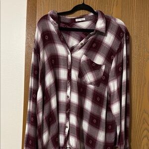 Plaid Button-Up Shirt in Burgundy and White